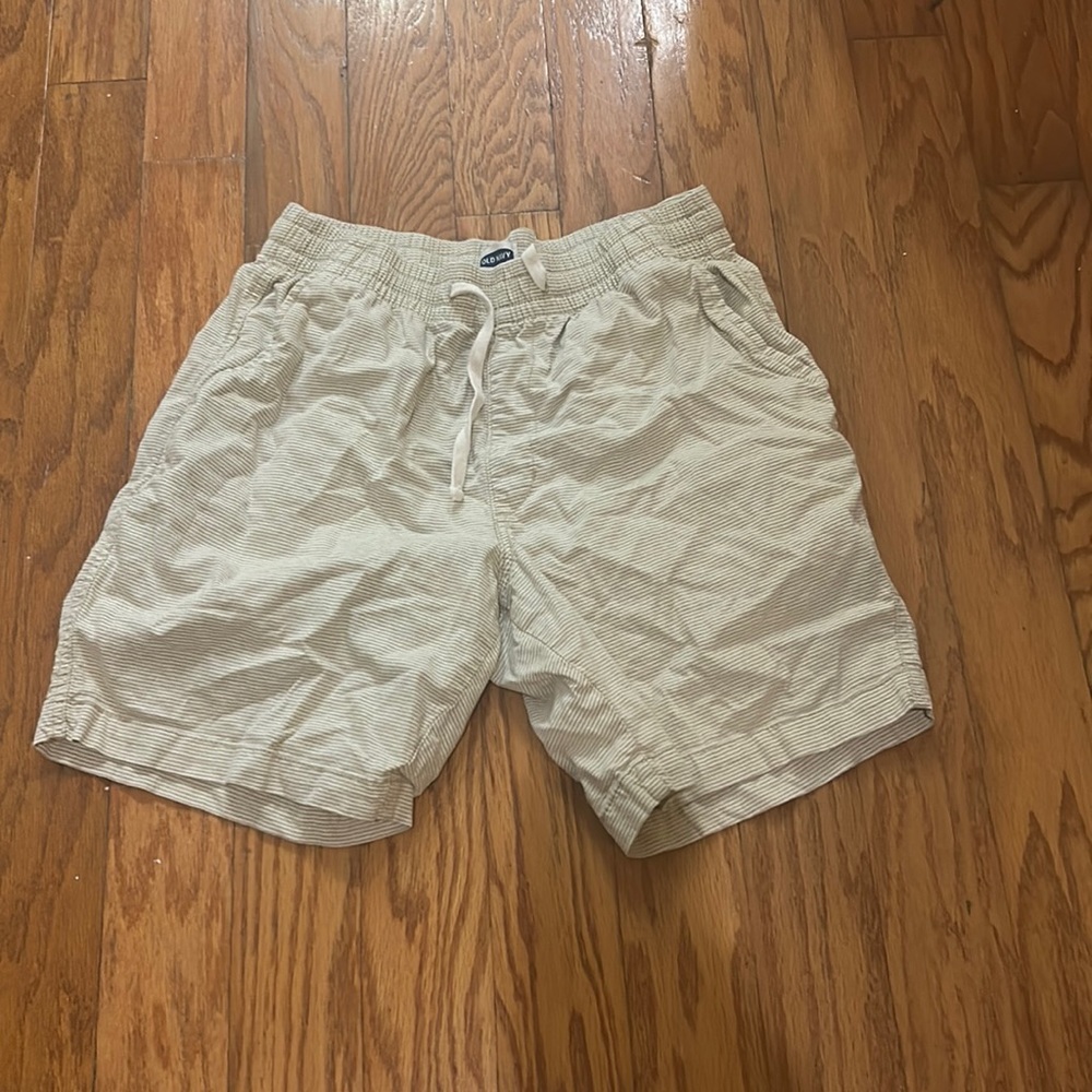 Old Navy Men’s Tan and White Striped Hybrid Short S